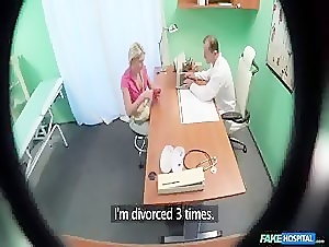 Horny blonde spreads her legs to get penetrated by a doctor