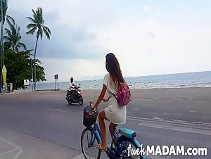 Up dress PUSSY and BUTT PLUG flashing at public beach